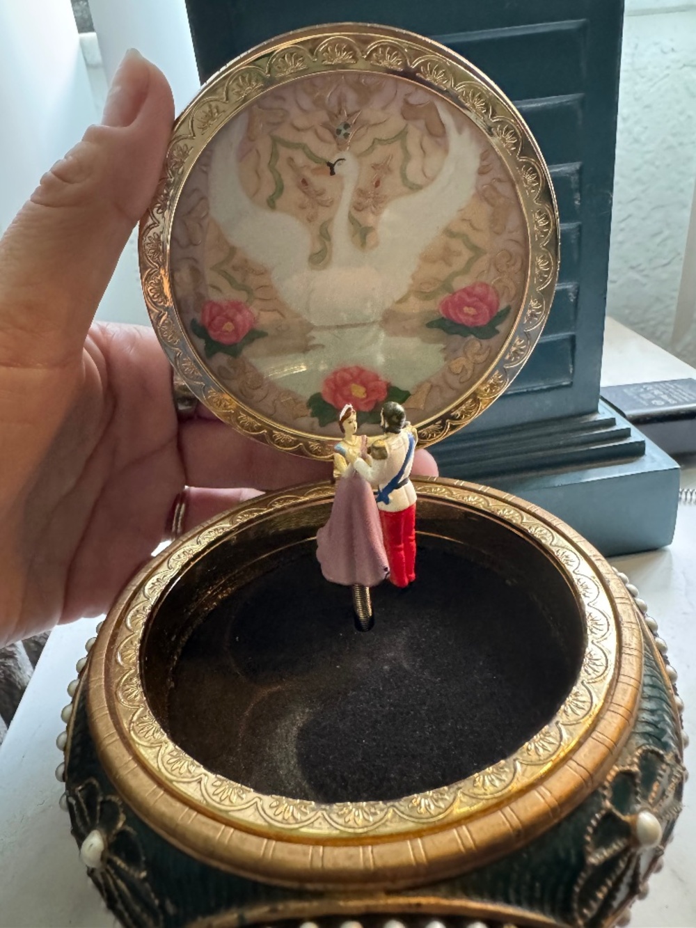 Anastasia Music box